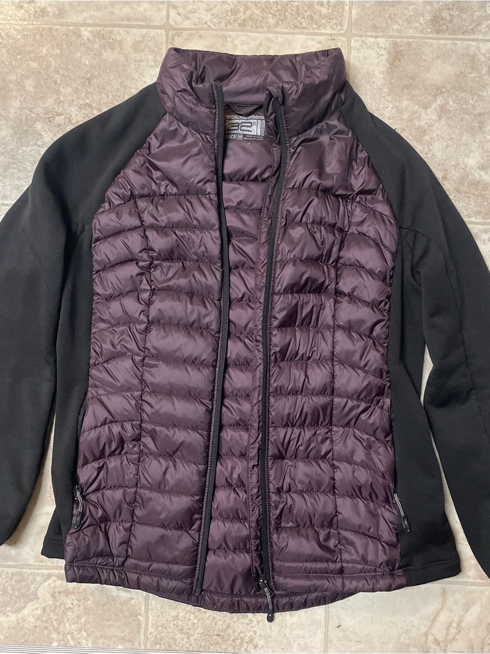 32 Degrees Quilted Puffer Jacket in Plum and Black